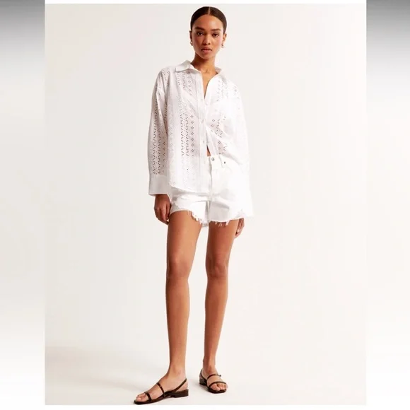 Abercrombie Eyelet Embroidered Button Up Blouse White Oversized XS - Picture 4 of 9